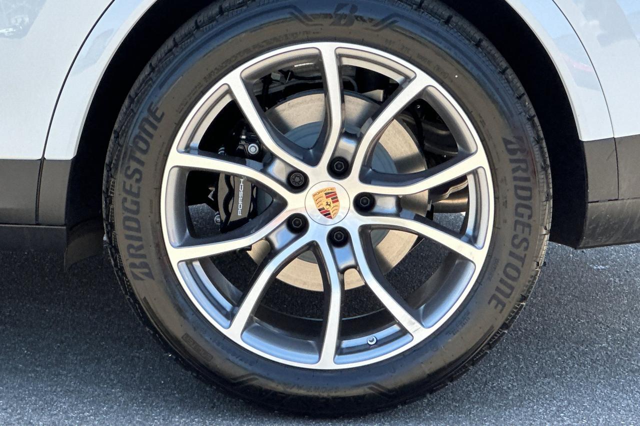 2025 Porsche Cayenne Coupe San Luis Obispo CA