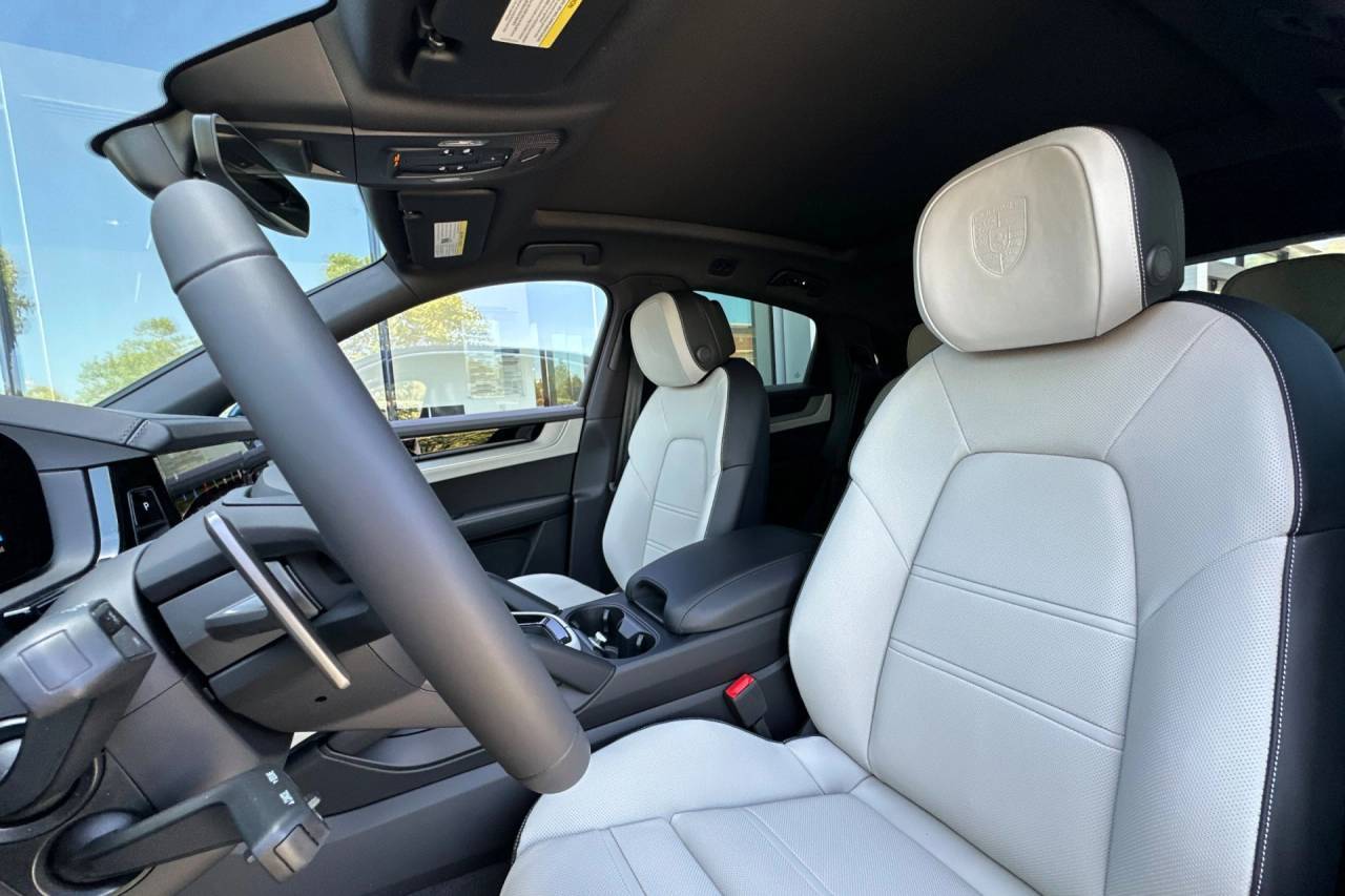 2025 Porsche Cayenne Coupe San Luis Obispo CA