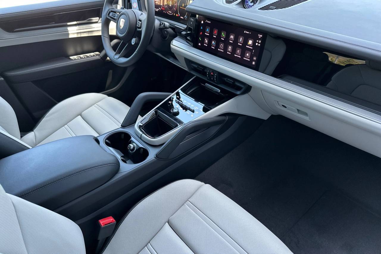 2025 Porsche Cayenne Coupe San Luis Obispo CA