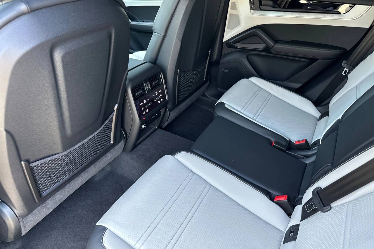 2025 Porsche Cayenne Coupe San Luis Obispo CA