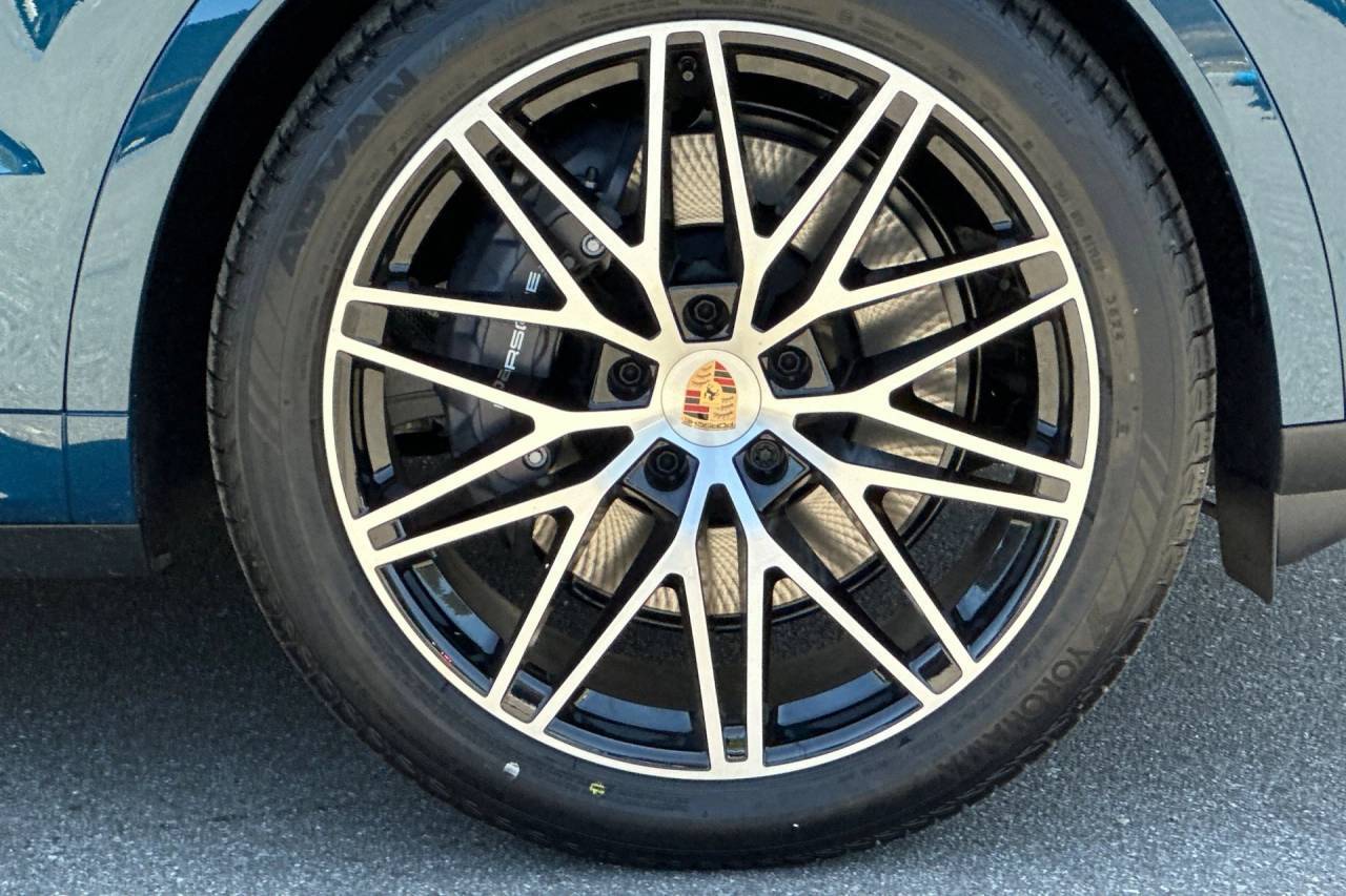 2025 Porsche Cayenne Coupe San Luis Obispo CA