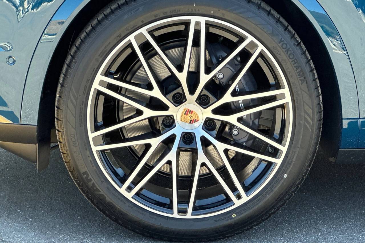 2025 Porsche Cayenne Coupe San Luis Obispo CA