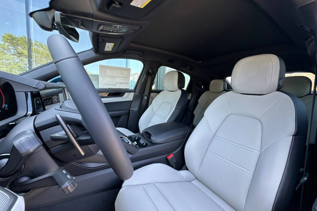 2025 Porsche Cayenne Coupe San Luis Obispo CA