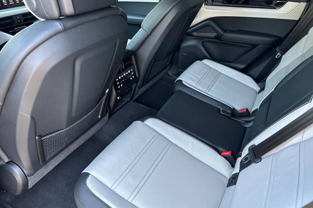 2025 Porsche Cayenne Coupe San Luis Obispo CA