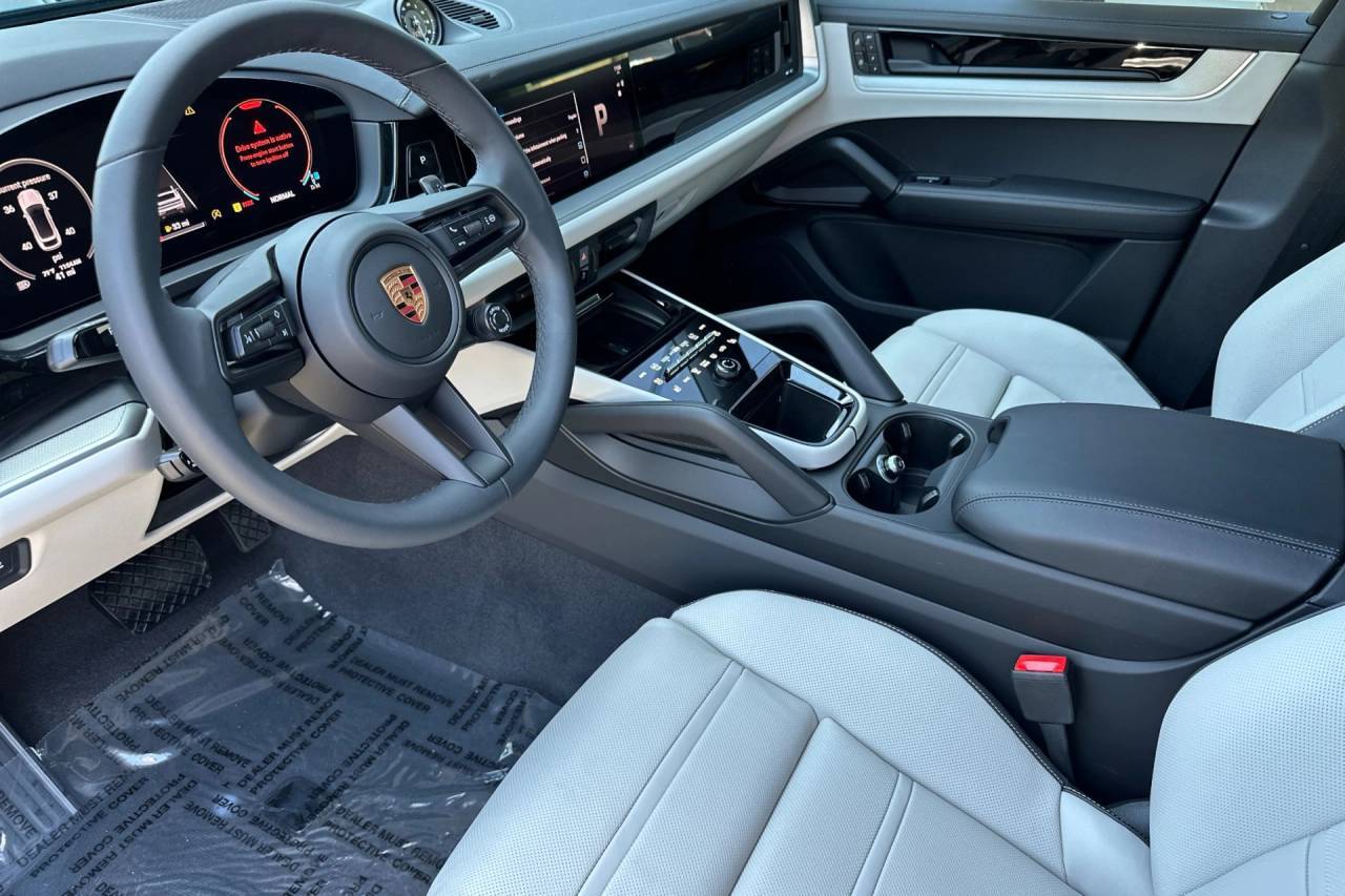 2025 Porsche Cayenne Coupe San Luis Obispo CA