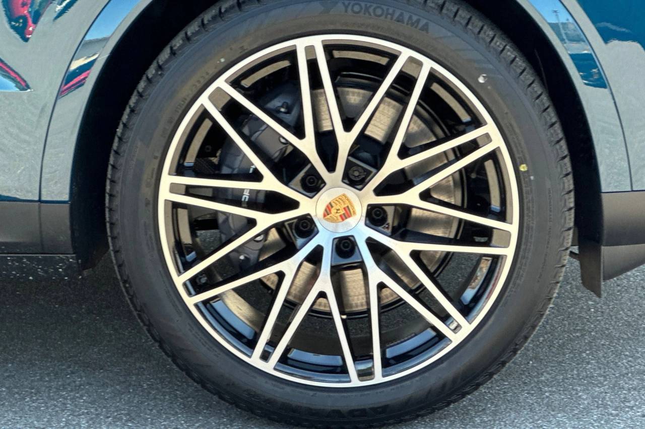 2025 Porsche Cayenne Coupe San Luis Obispo CA