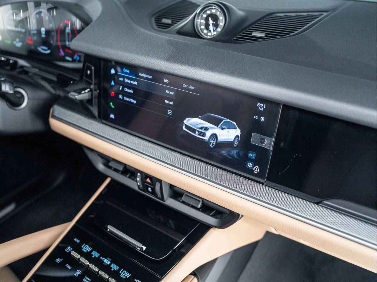 2025 Porsche Cayenne Coupe Santa Clarita CA