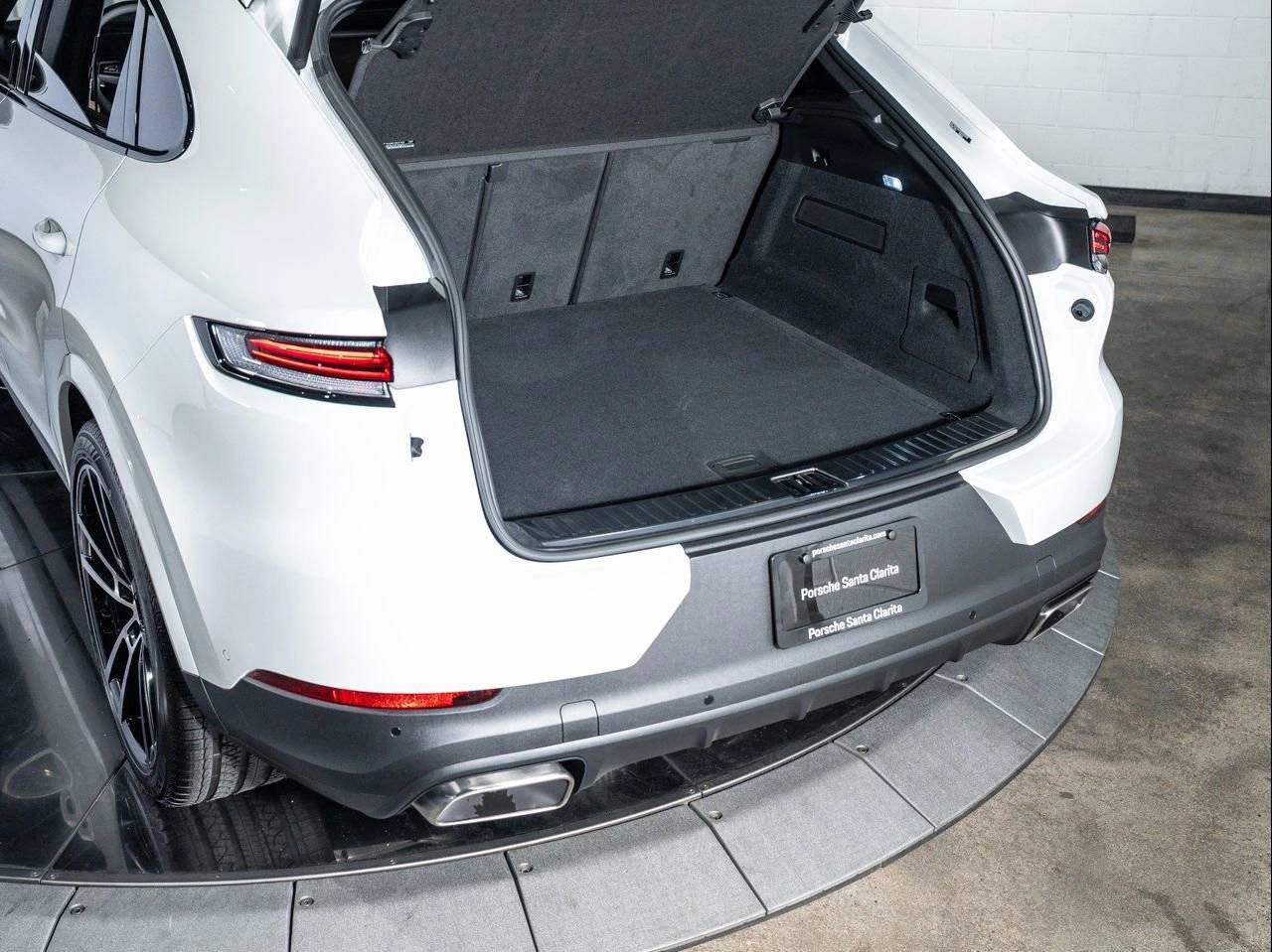 2025 Porsche Cayenne Coupe Santa Clarita CA