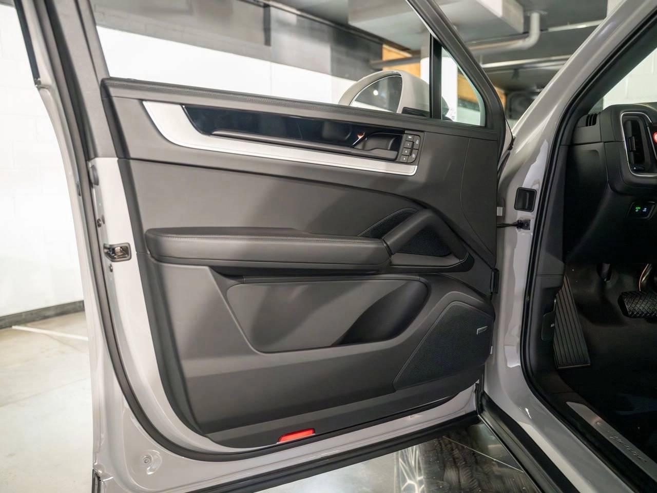 2025 Porsche Cayenne Coupe Santa Clarita CA