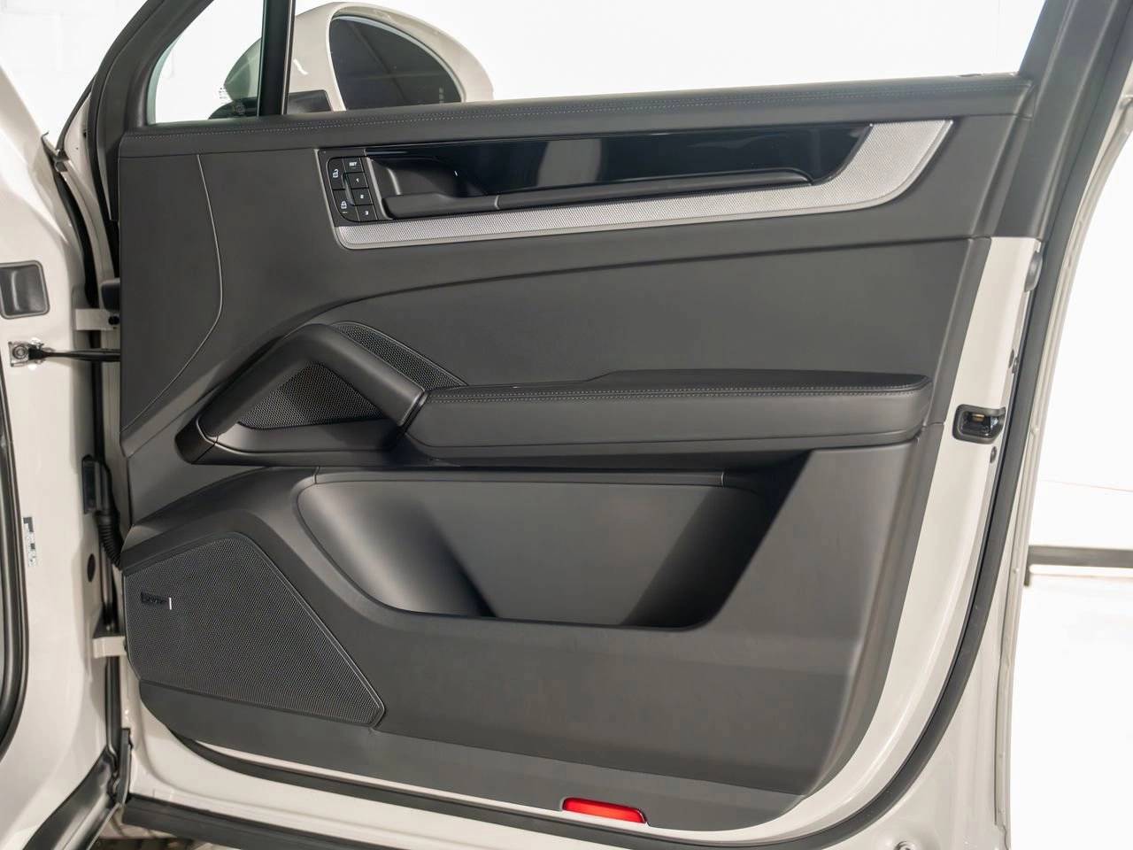 2025 Porsche Cayenne Coupe Santa Clarita CA