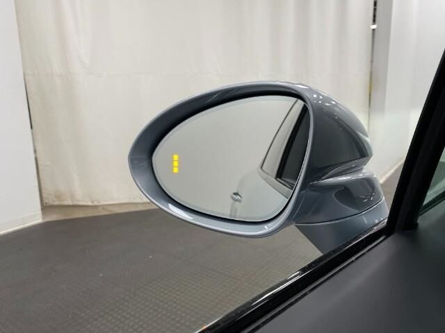 2025 Porsche Cayenne E-Hybrid Appleton WI
