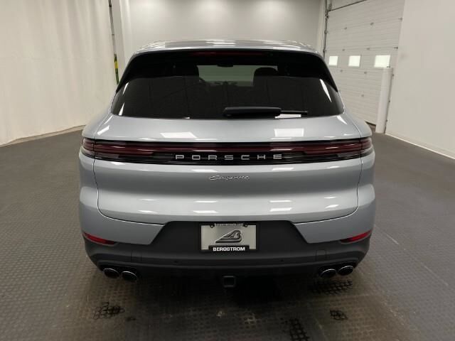 2025 Porsche Cayenne E-Hybrid Appleton WI