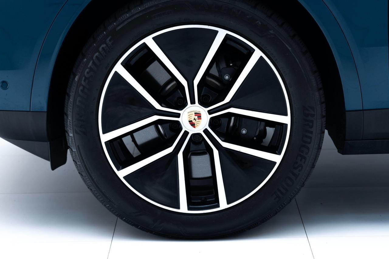 2025 Porsche Cayenne E-Hybrid Coupe Pompano Beach FL