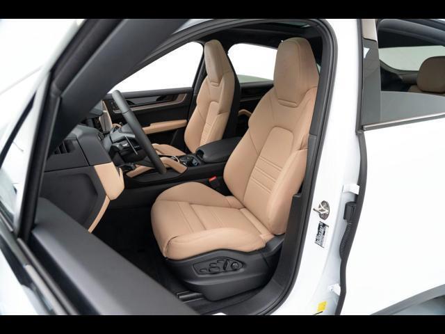 2025 Porsche Cayenne E-Hybrid Coupe Pompano Beach FL