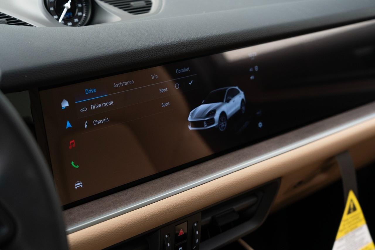 2025 Porsche Cayenne E-Hybrid Coupe Pompano Beach FL