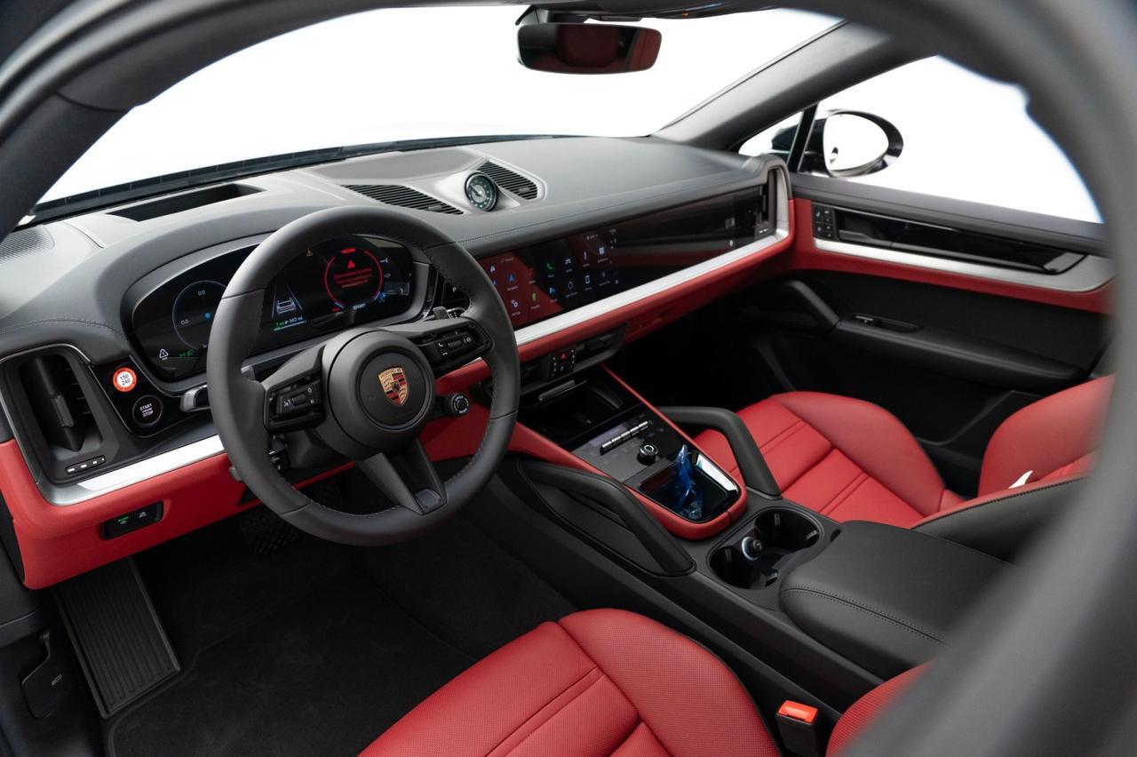 2025 Porsche Cayenne E-Hybrid Coupe Pompano Beach FL