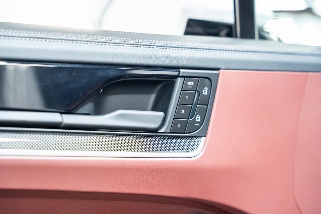 2025 Porsche Cayenne E-Hybrid Coupe Turbo Indianapolis IN