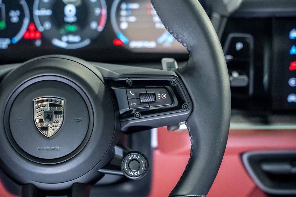 2025 Porsche Cayenne E-Hybrid Coupe Turbo Indianapolis IN