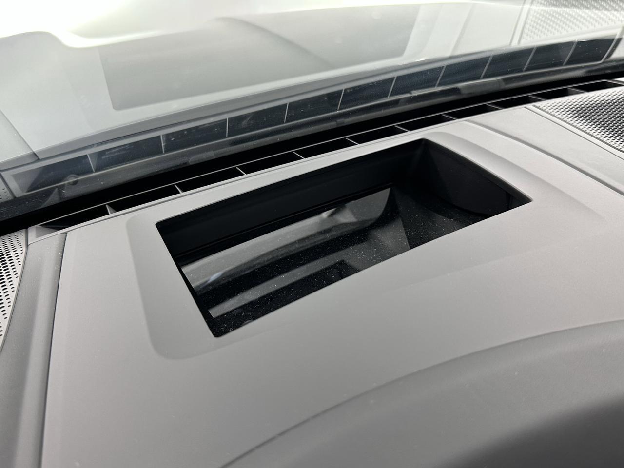 2025 Porsche Cayenne E-Hybrid photo 50