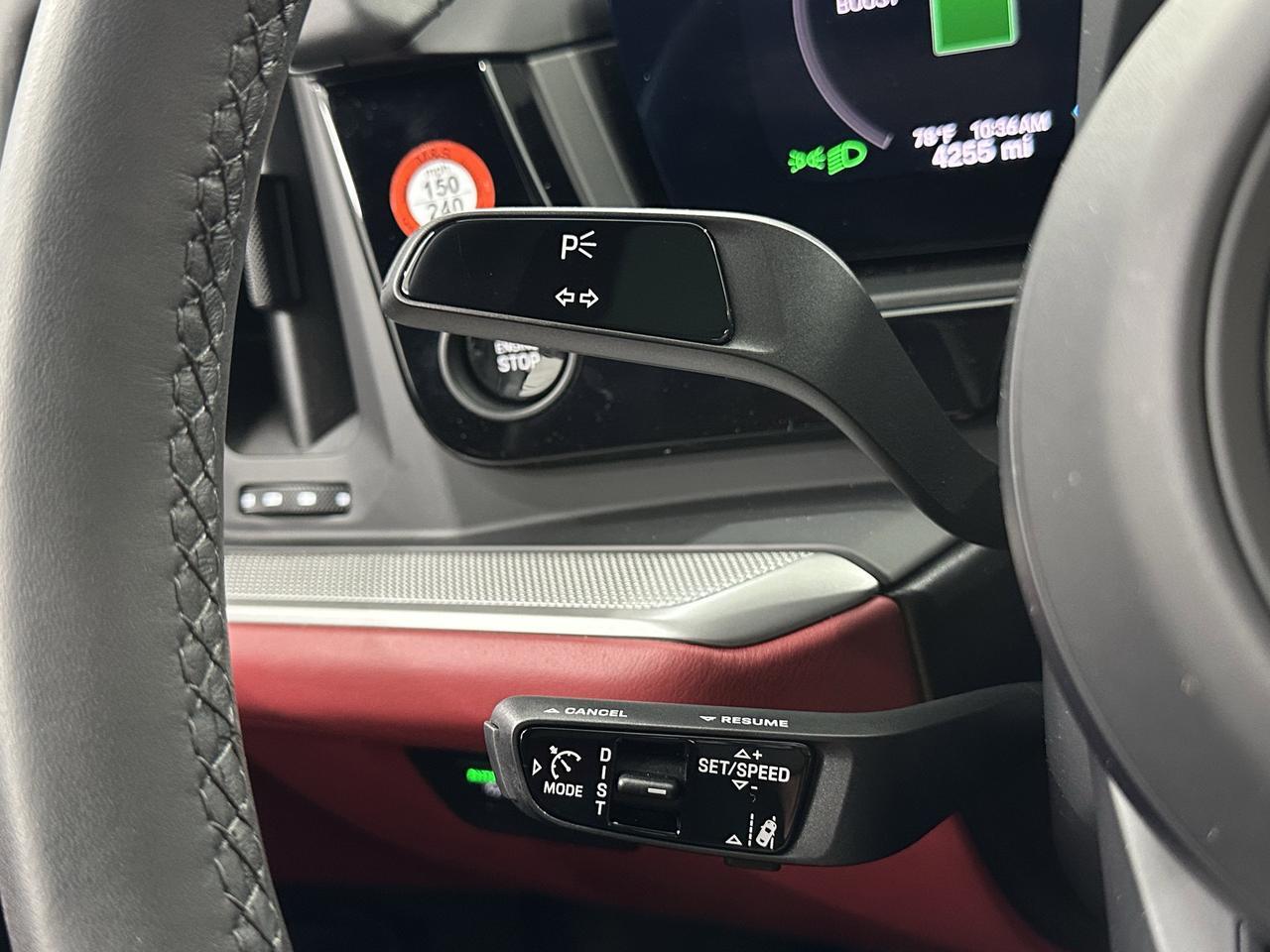 2025 Porsche Cayenne E-Hybrid photo 42