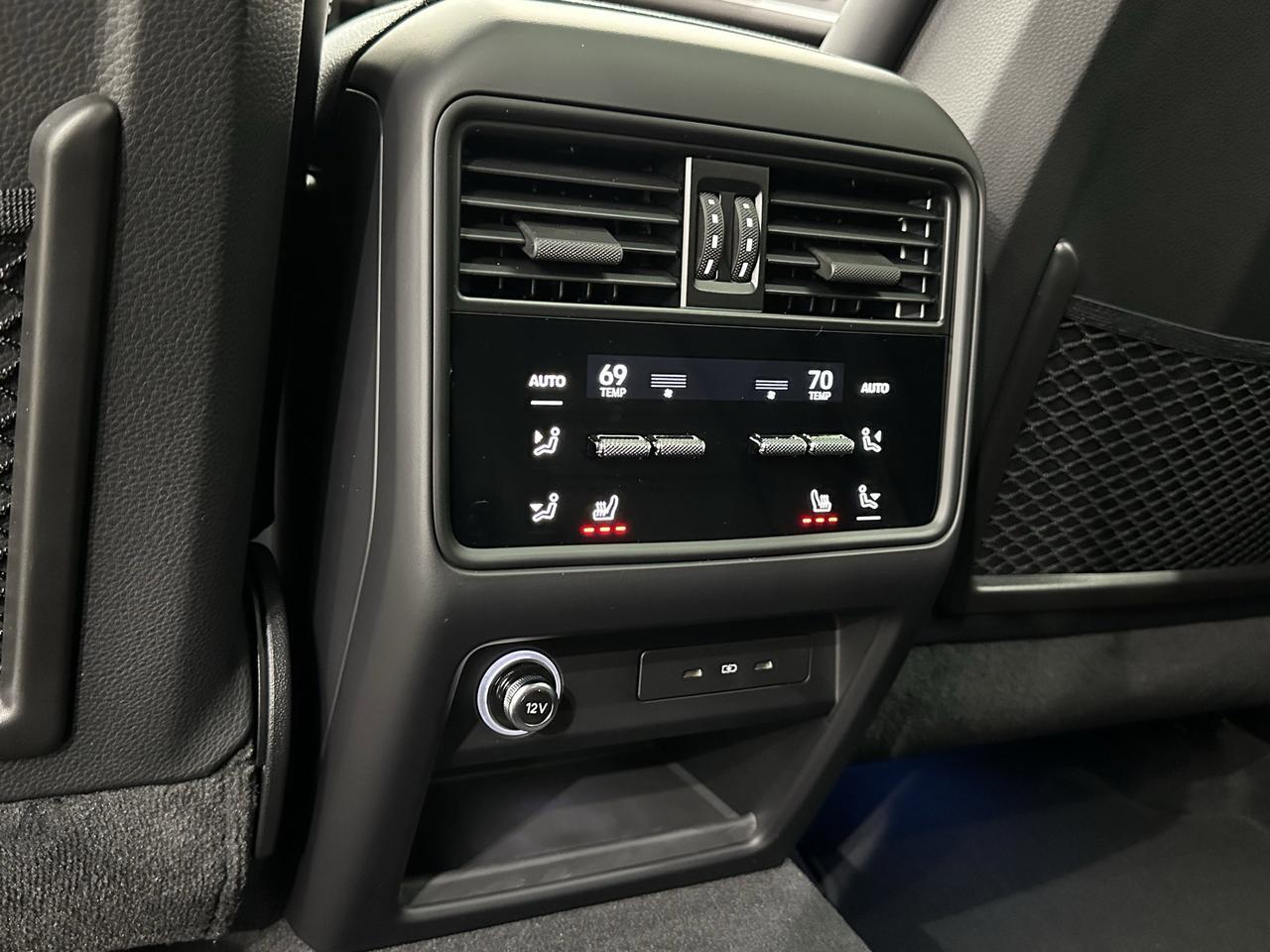 2025 Porsche Cayenne E-Hybrid Newark DE
