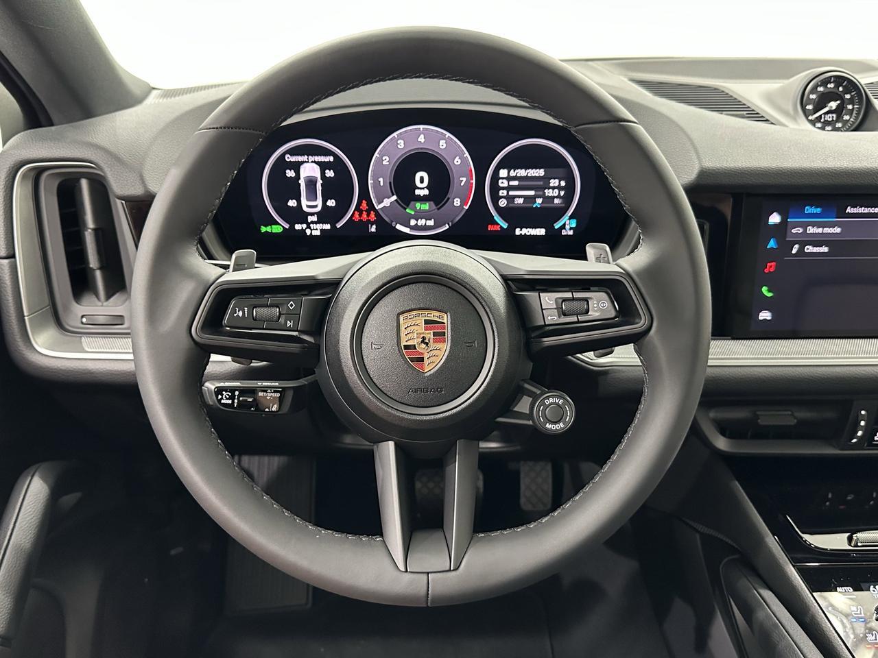 2025 Porsche Cayenne E-Hybrid Newark DE