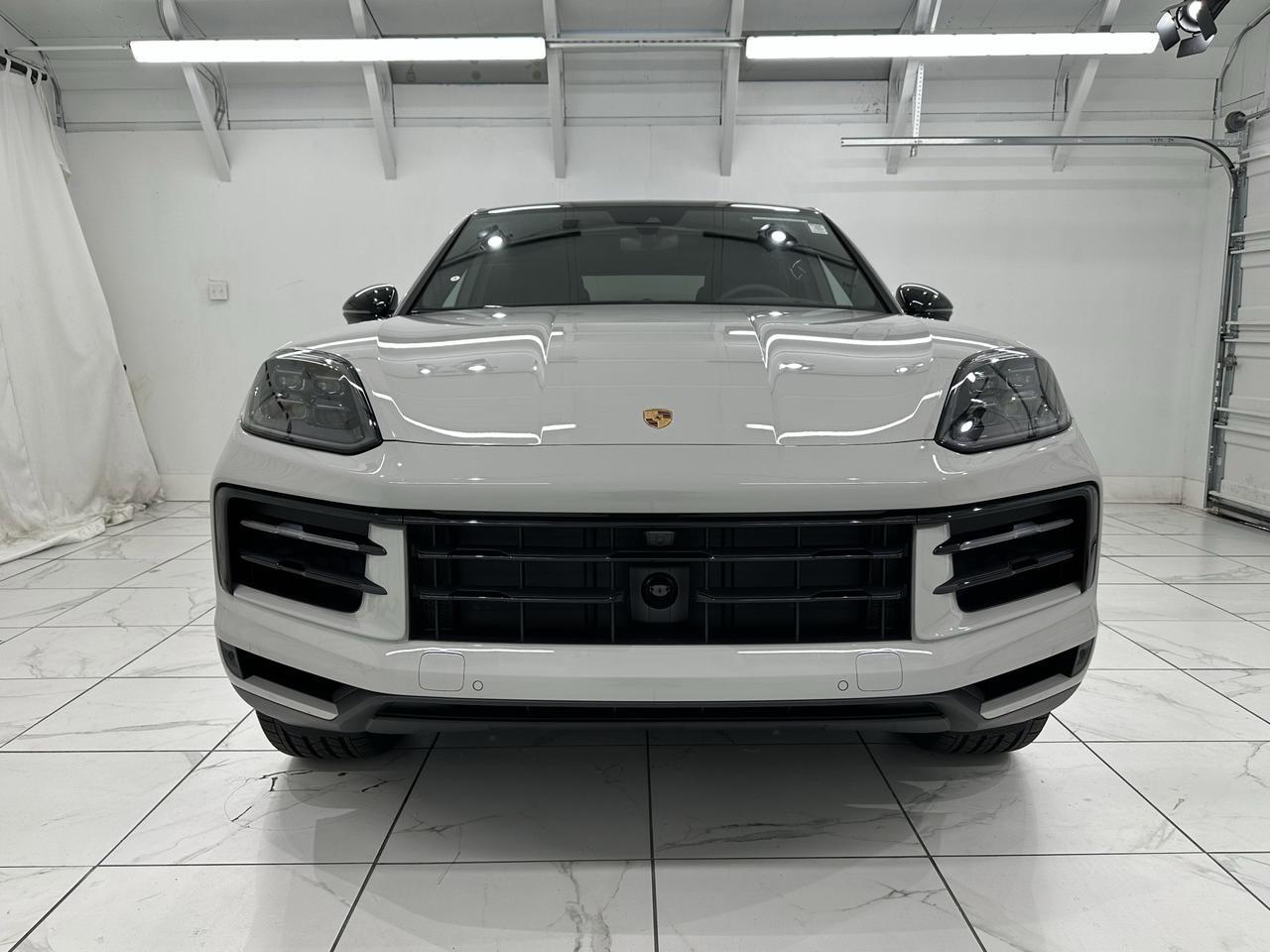 2025 Porsche Cayenne E-Hybrid Newark DE