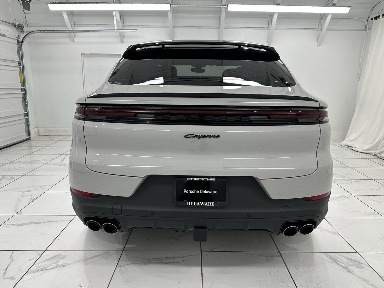 2025 Porsche Cayenne E-Hybrid Newark DE