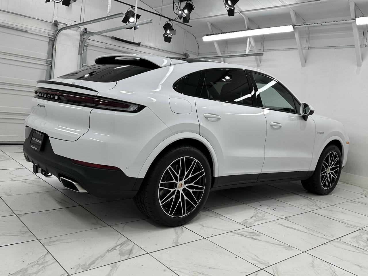 2025 Porsche Cayenne E-Hybrid Newark DE