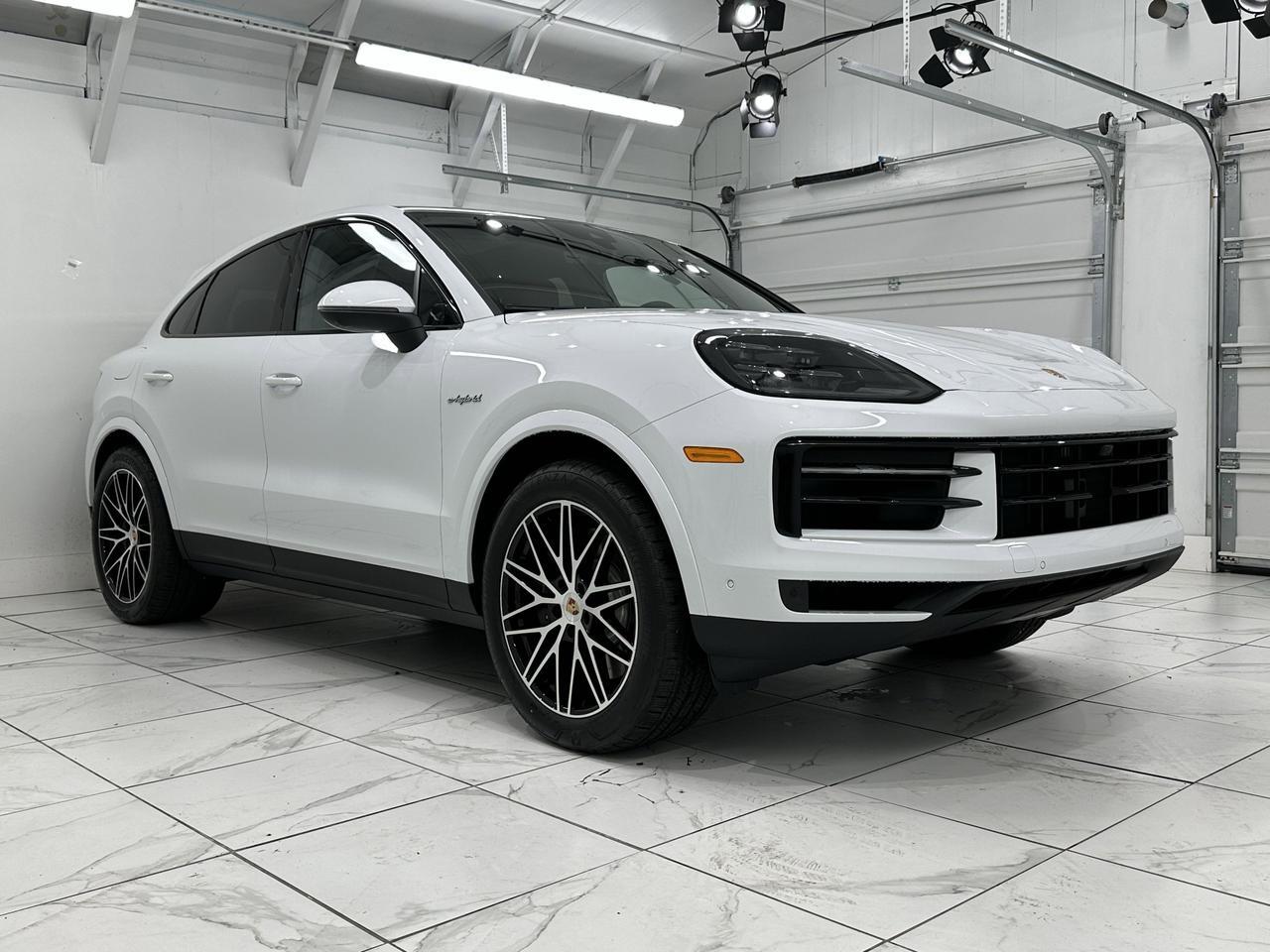 2025 Porsche Cayenne E-Hybrid Newark DE