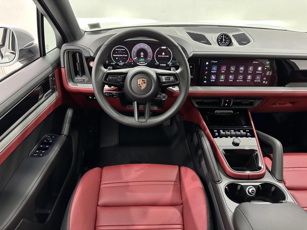 2025 Porsche Cayenne Coup E-Hybrid - Photo 25