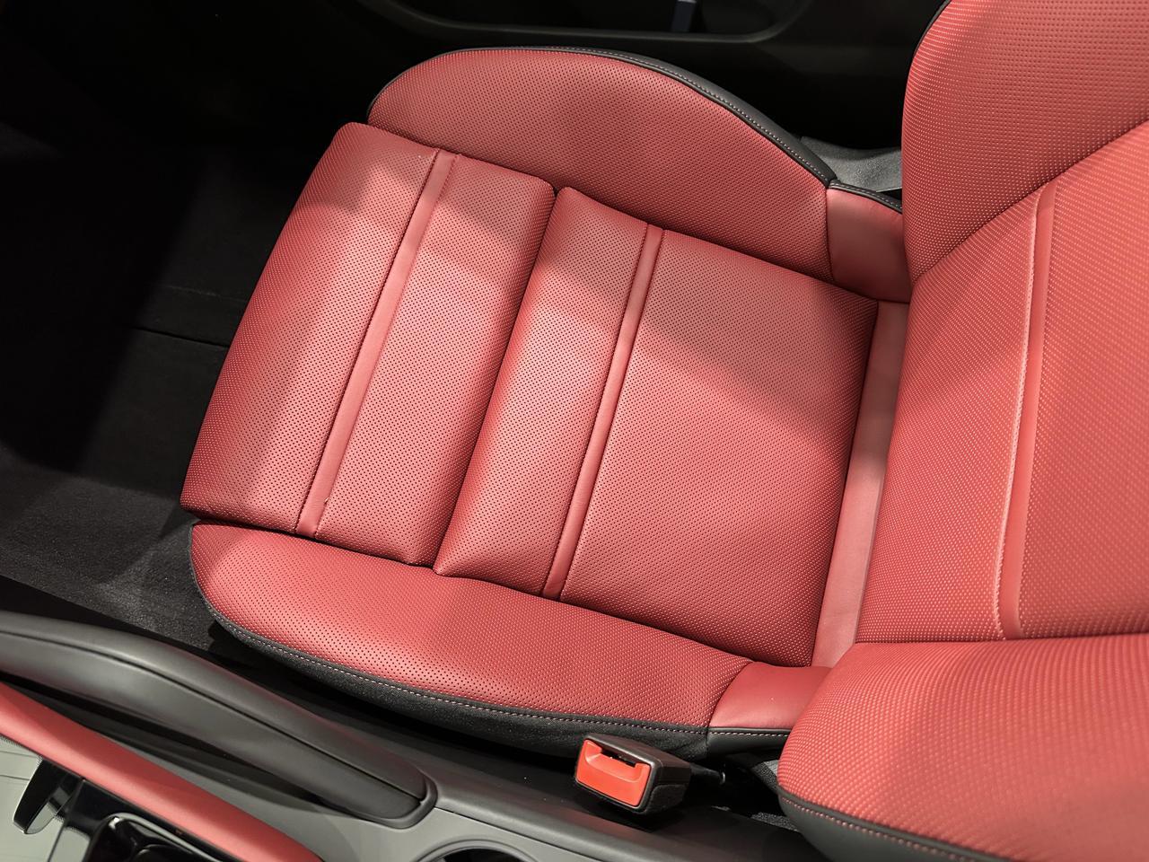 2025 Porsche Cayenne Coup E-Hybrid - Photo 55