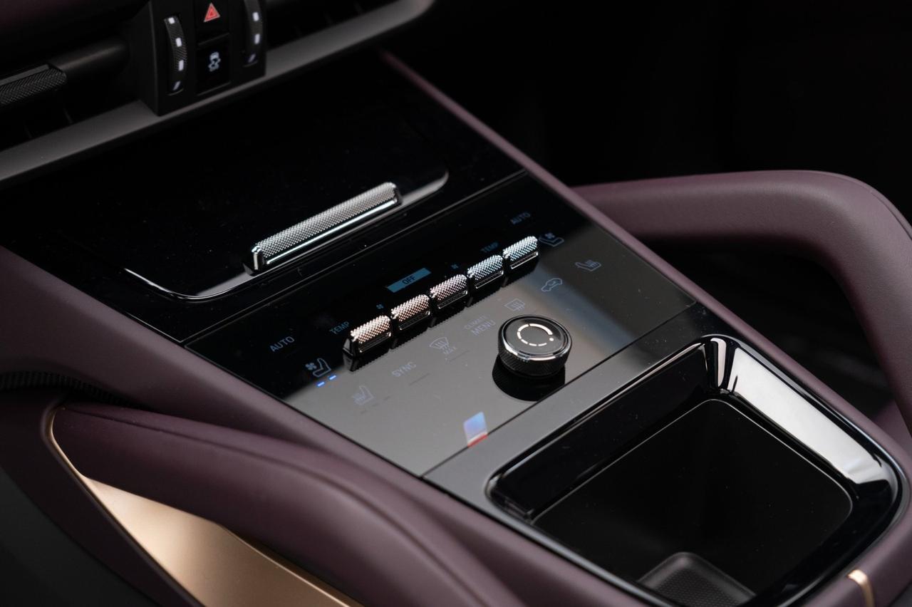 2025 Porsche Cayenne E-Hybrid Pompano Beach FL