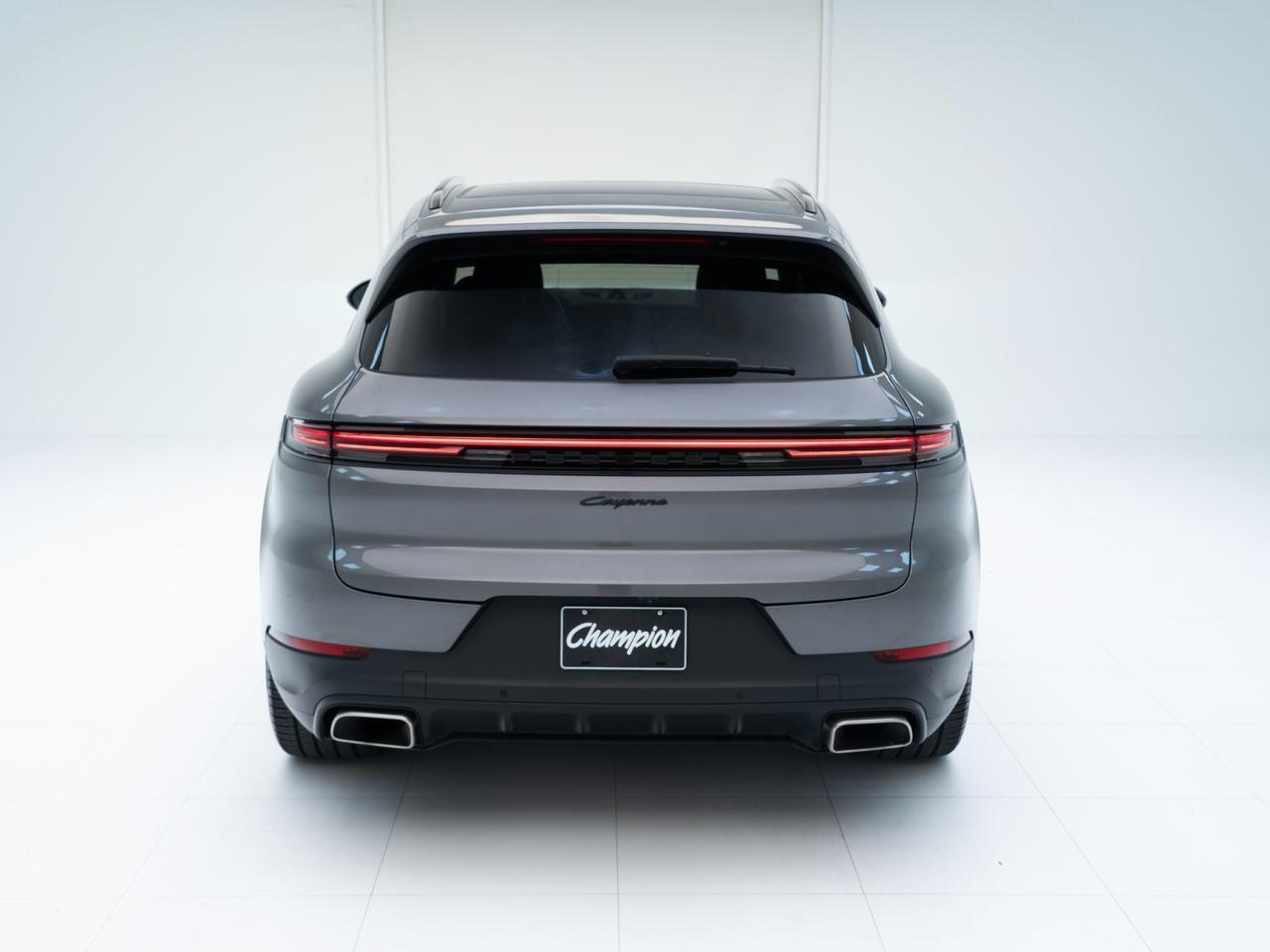 2025 Porsche Cayenne E-Hybrid Pompano Beach FL
