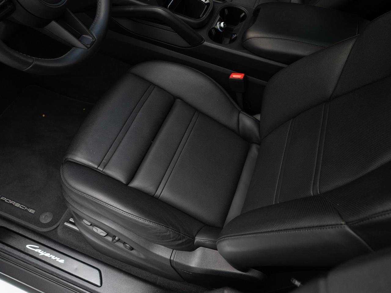 2025 Porsche Cayenne E-Hybrid Pompano Beach FL