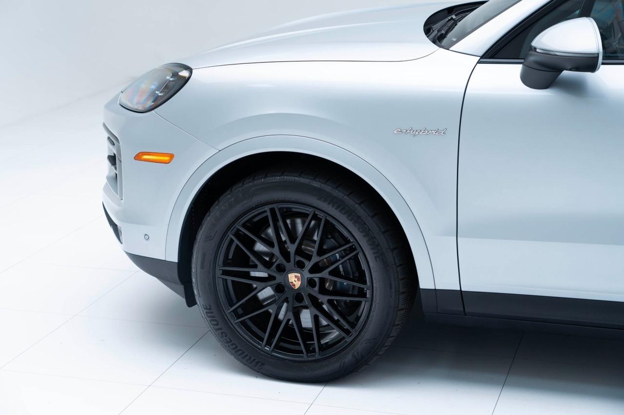 2025 Porsche Cayenne E-Hybrid Pompano Beach FL