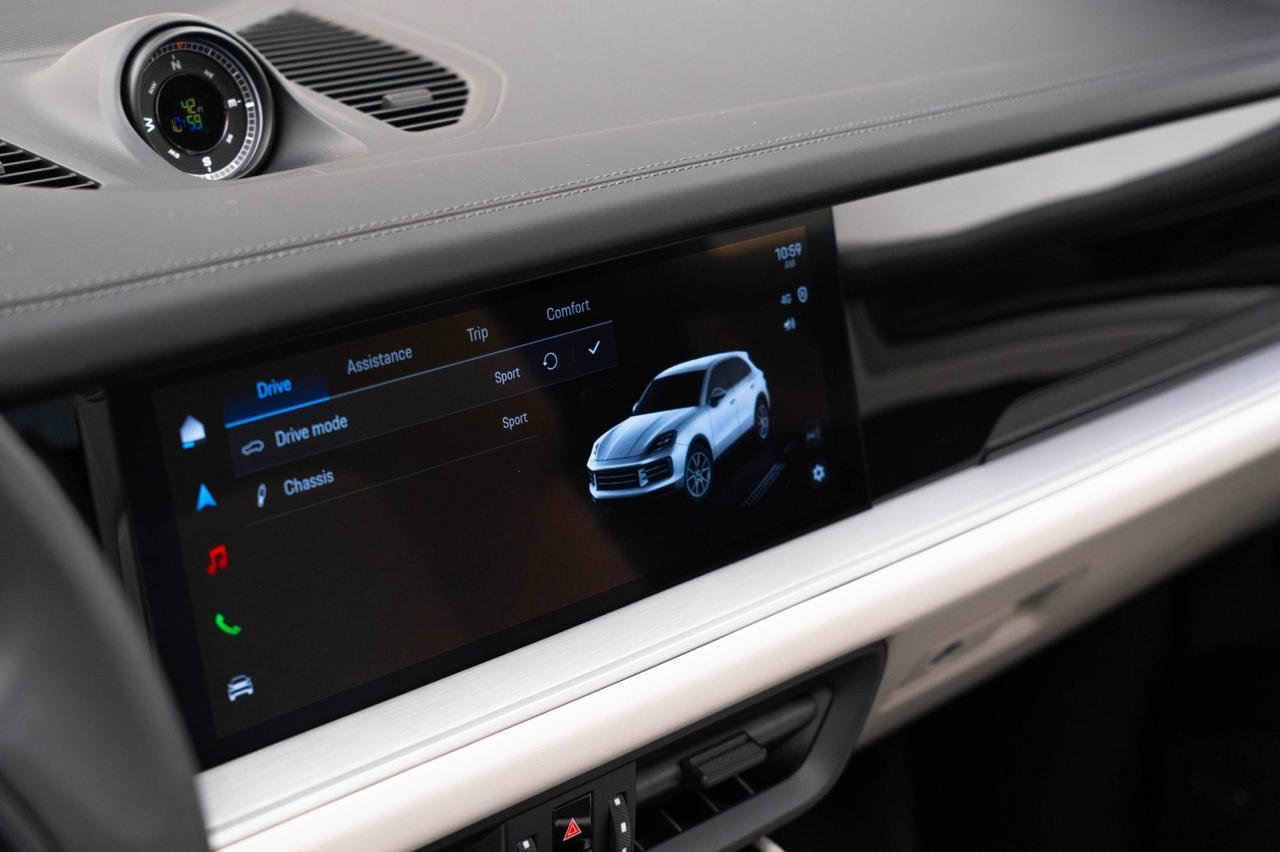 2025 Porsche Cayenne E-Hybrid Pompano Beach FL