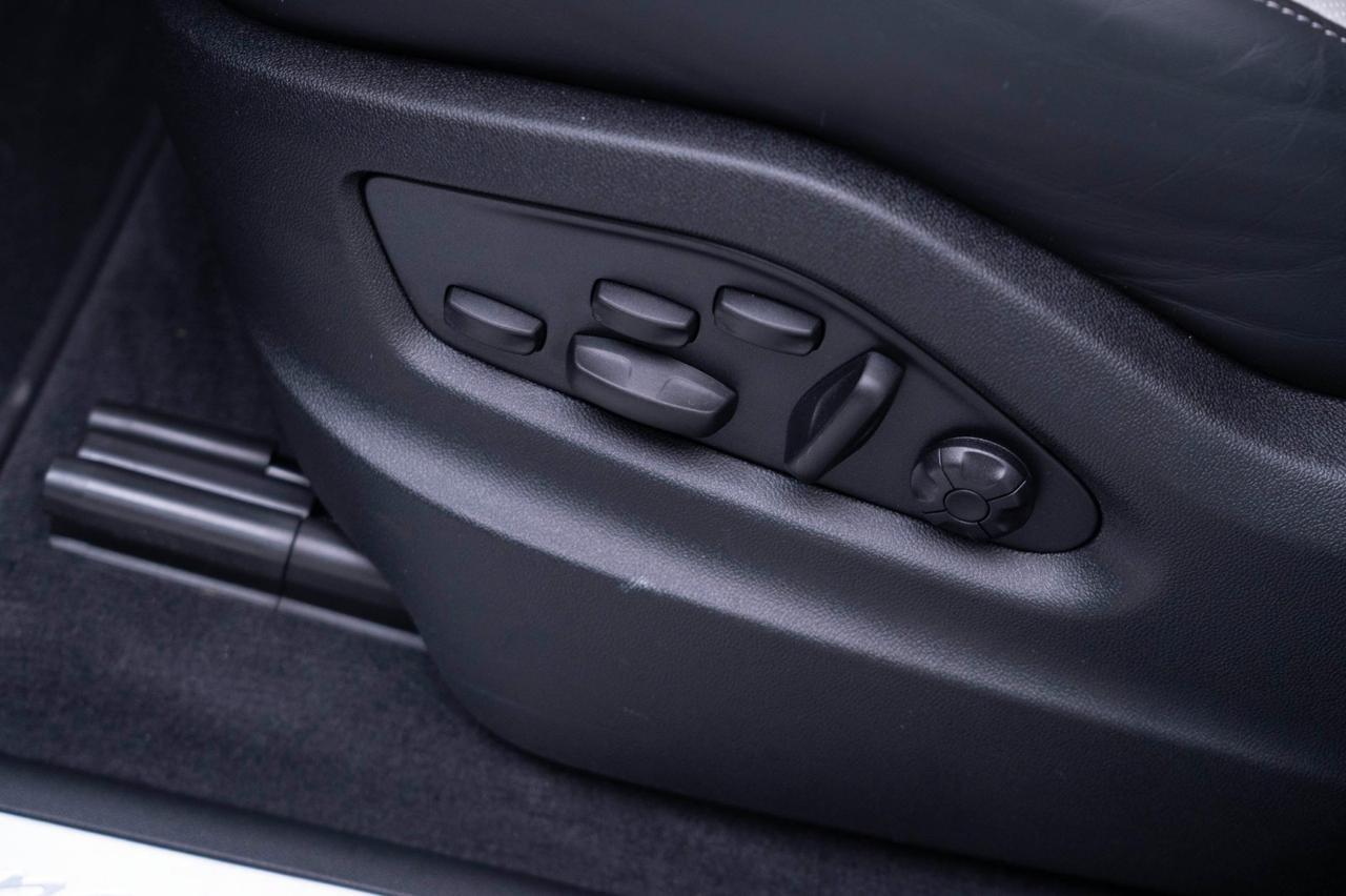 2025 Porsche Cayenne E-Hybrid Pompano Beach FL