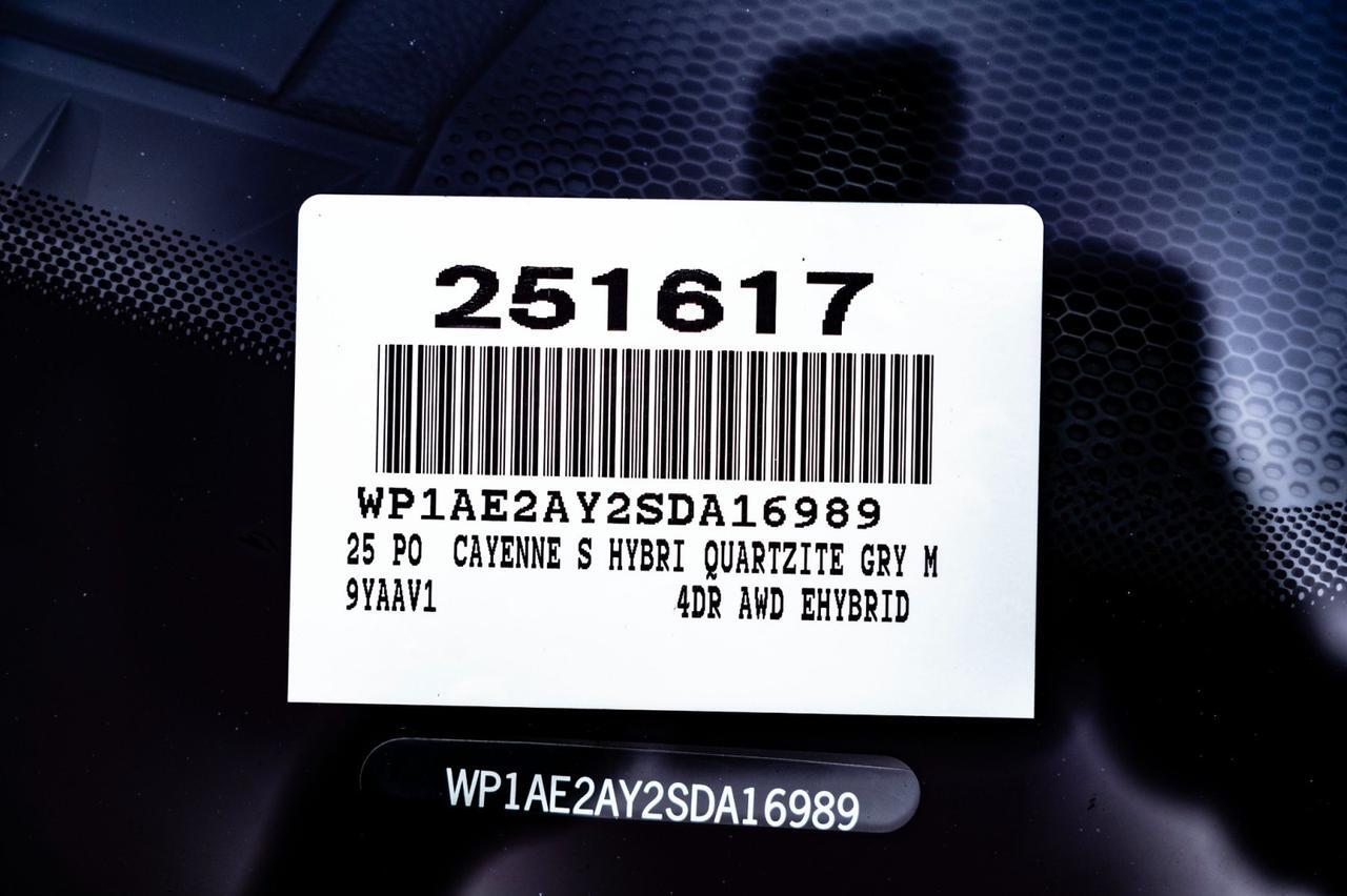 2025 Porsche Cayenne E-Hybrid Pompano Beach FL