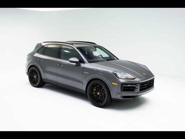 2025 Porsche Cayenne E-Hybrid Pompano Beach FL