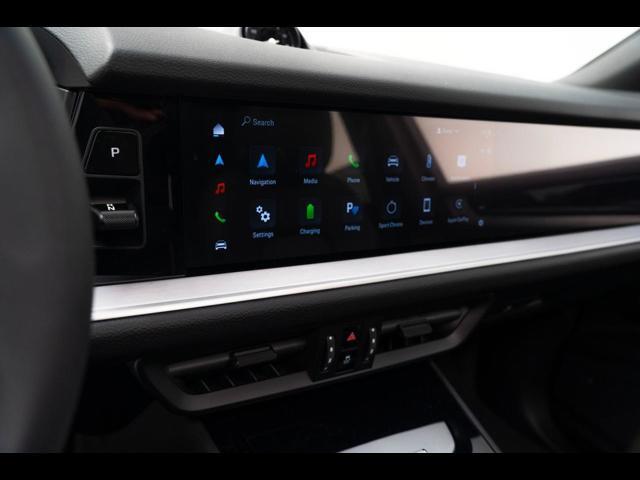 2025 Porsche Cayenne E-Hybrid Pompano Beach FL