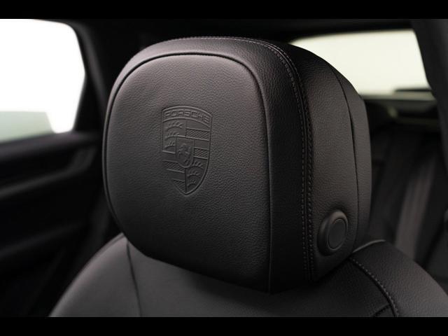 2025 Porsche Cayenne E-Hybrid Pompano Beach FL