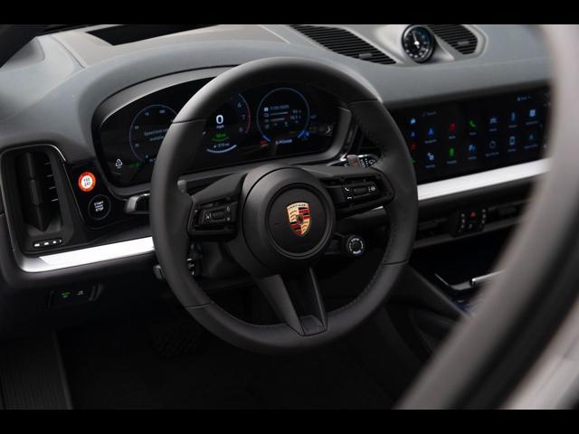 2025 Porsche Cayenne E-Hybrid Pompano Beach FL