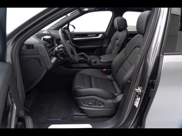 2025 Porsche Cayenne E-Hybrid Pompano Beach FL