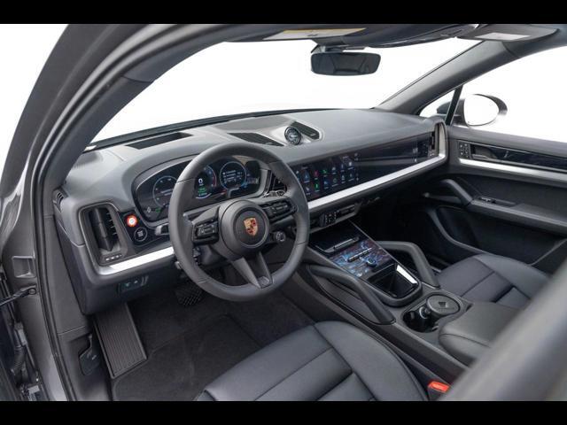 2025 Porsche Cayenne E-Hybrid Pompano Beach FL