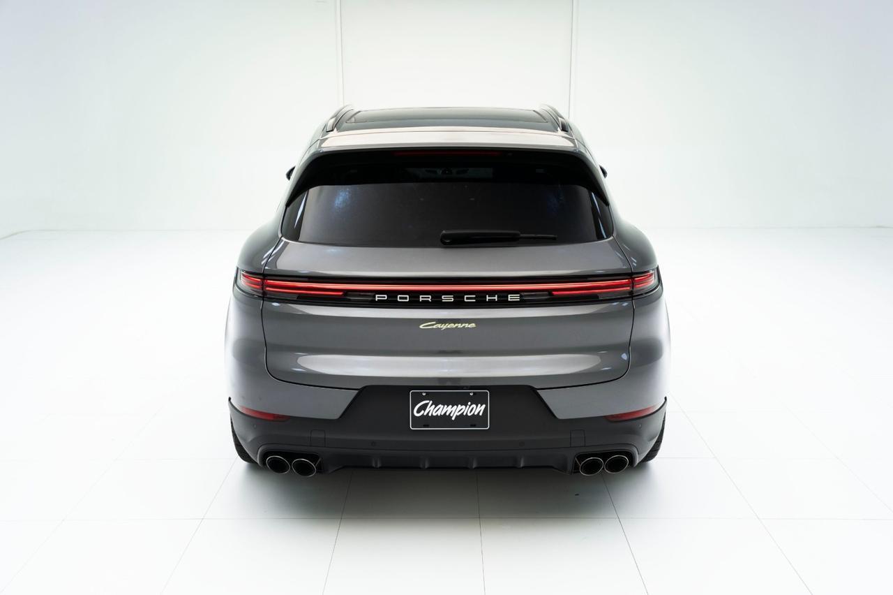 2025 Porsche Cayenne E-Hybrid Pompano Beach FL