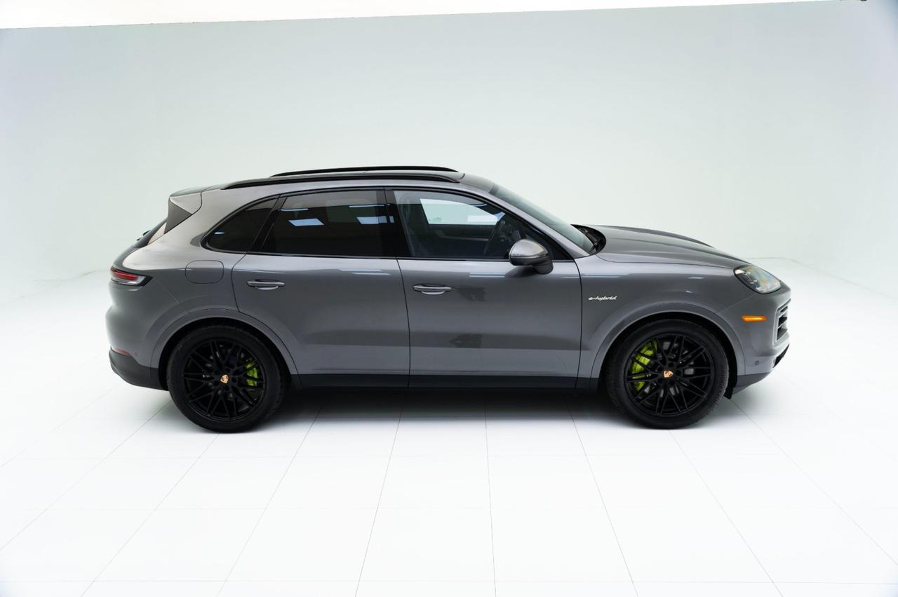 2025 Porsche Cayenne E-Hybrid Pompano Beach FL