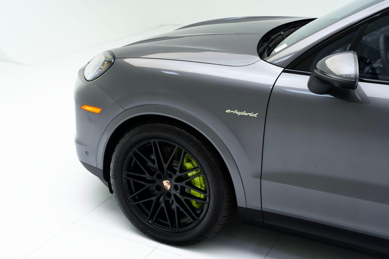 2025 Porsche Cayenne E-Hybrid Pompano Beach FL