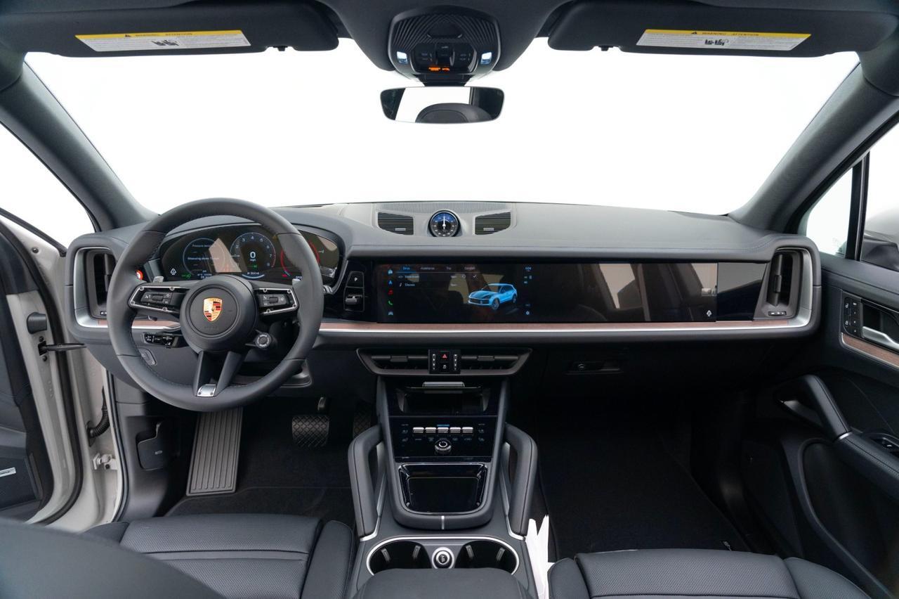 2025 Porsche Cayenne E-Hybrid Pompano Beach FL