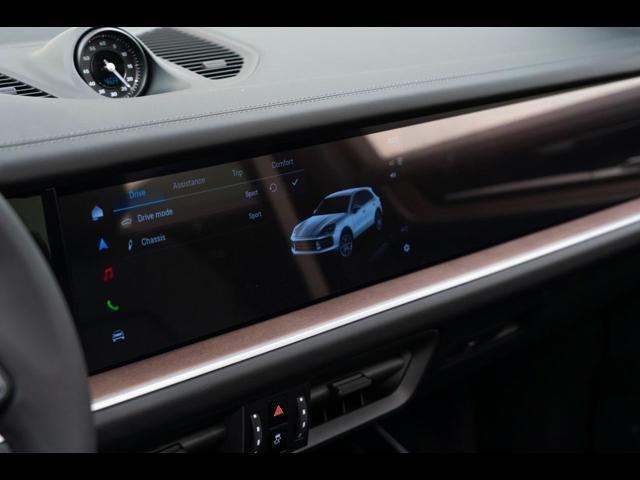 2025 Porsche Cayenne E-Hybrid Pompano Beach FL